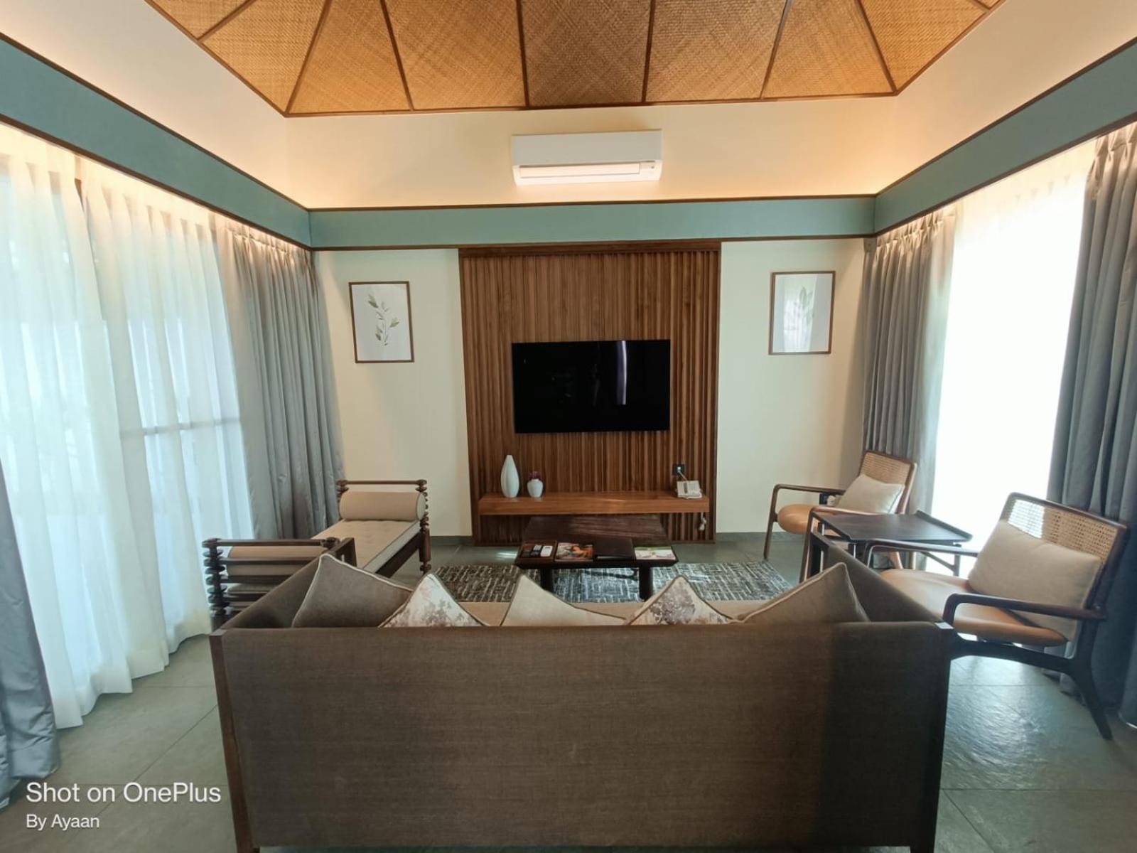 The Golkonda Resort And Spa Hyderabad Exterior foto
